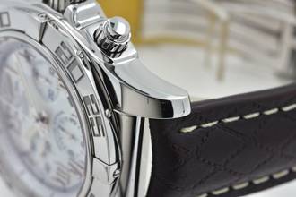 Thumbnail von Breitling Chronomat 44 B01 AB01101 White Dial