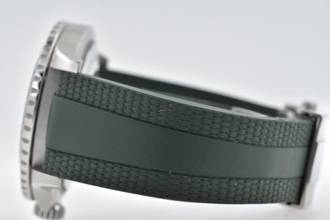 Thumbnail von Breitling Superocean 42 Kelly Slater Limited Edition 1000pcs A173751A1O1S1 orange </h1>