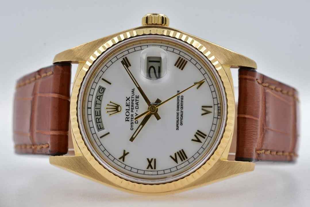  Rolex Day-Date 36 Oyster Perpetual Day Date 18k Yellow Gold Porcelain Dial 18038 </h1> 