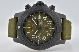 Thumbnail von Breitling Avenger Chronograph 45 Night Mission V13317101L1X1 Green Dial </h1>