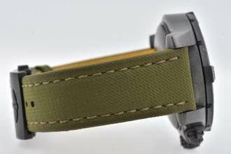 Thumbnail von Breitling Avenger Chronograph 45 Night Mission V13317101L1X1 Green Dial </h1>