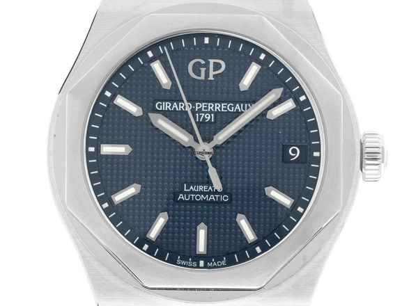  Girard Perregaux Laureato Ref.81010-11-431-11A 2025 Full Set Ungetragen 