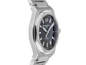 Thumbnail von Girard Perregaux Laureato Ref.81010-11-431-11A 2025 Full Set Ungetragen