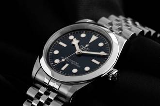Thumbnail von Tudor Black Bay Ref.M79600-0002 2025 Full Set Ungetragen