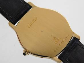 Thumbnail von Cartier 18 Karat Gelbgold Acarde mit original Paris Blatt Medium Handaufzug 27 x 34 mm </h1>