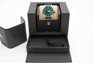 Thumbnail von IWC Große Fliegeruhr Big Pilot 43 Green Dial IW329306 on stock </h1>