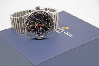 Thumbnail von Breitling Chronomat 42 B01 42 Bentley Green im perfekten Fullset