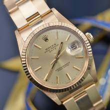 Thumbnail von Rolex Oyster Perpetual Date 15038 silver dial yellow gold 18KT 1985's </h1>