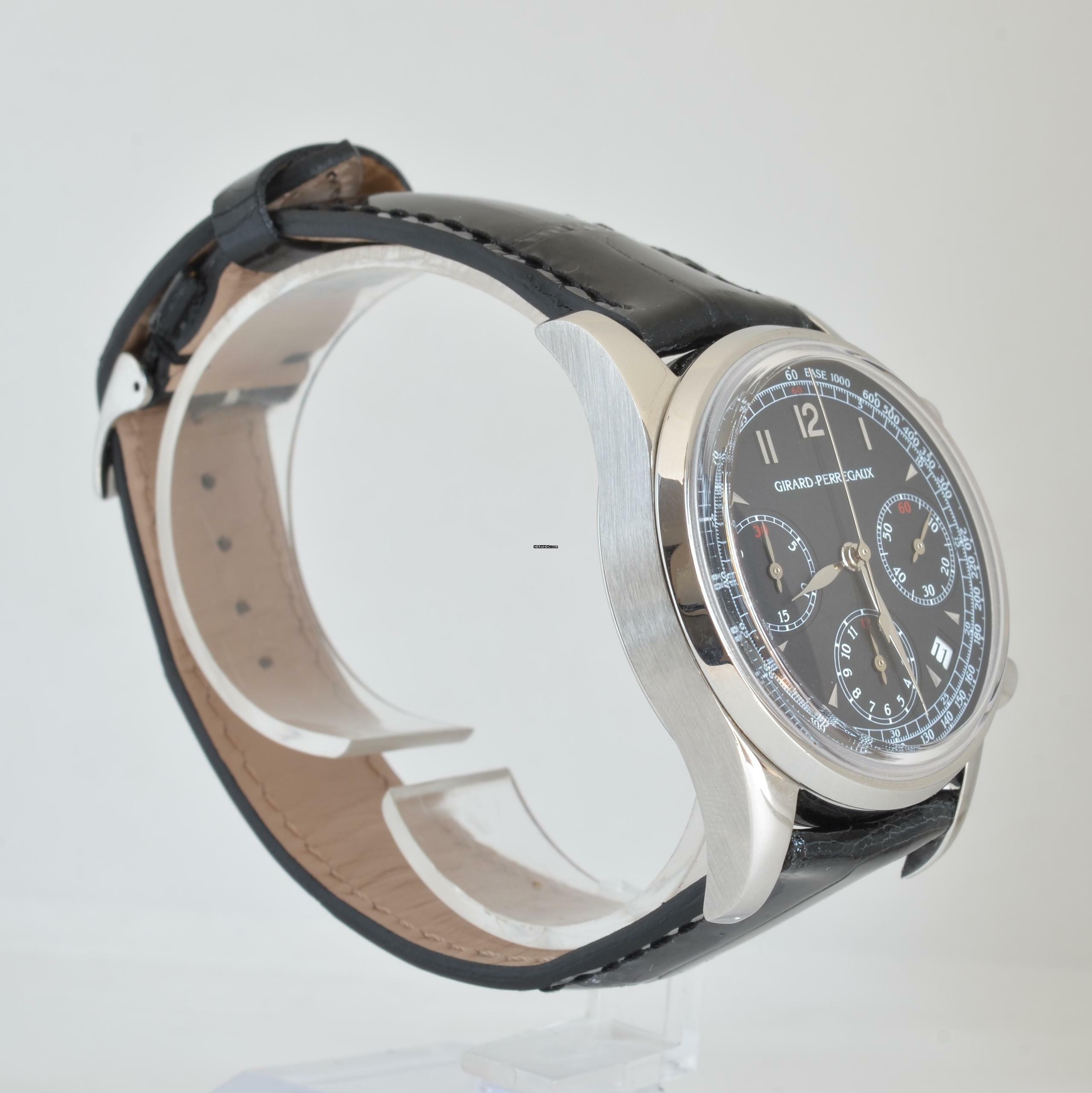 Thumbnail von Girard Perregaux Chronograph 4946 Vintage 1996 black dial