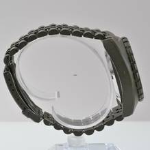 Thumbnail von Heuer Regatta 134.602 olive green colour PVD treatment 1980's </h1>