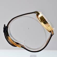 Thumbnail von Omega Classic Chronograph Oversize 37MM caliber 33.3 CHRO yellow gold 18KT 1941’s </h1>