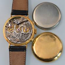 Thumbnail von Omega Classic Chronograph Oversize 37MM caliber 33.3 CHRO yellow gold 18KT 1941’s </h1>