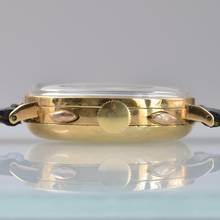 Thumbnail von Omega Classic Chronograph Oversize 37MM caliber 33.3 CHRO yellow gold 18KT 1941’s </h1>