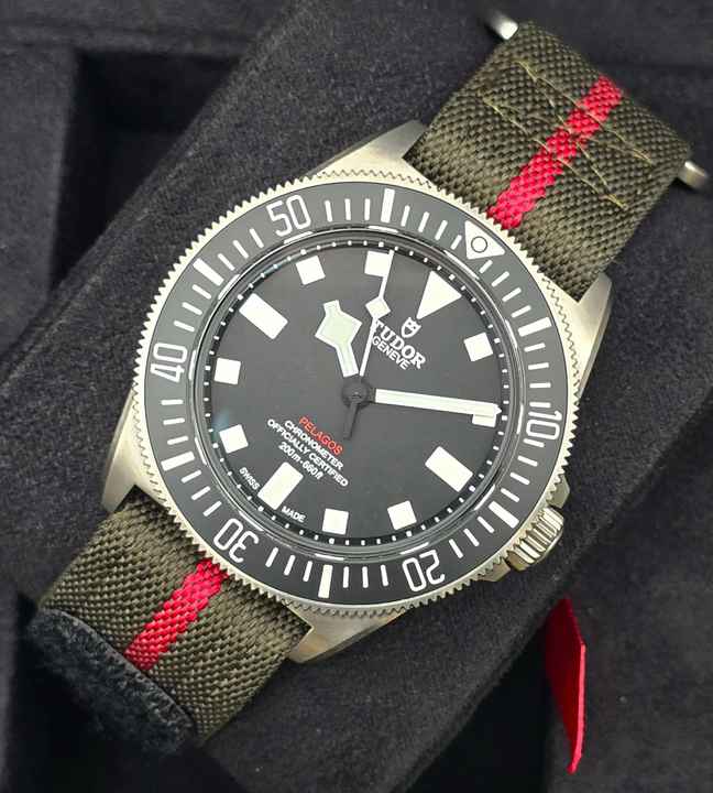  Tudor Pelagos FXD M25717N-0001 Black Dial Unworn/New Condition Full Set 1-2026 