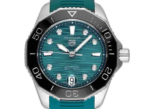  TAG Heuer Aquaracer 300M Professional 300 Date Ref.WBP231G.FT6226 2024 Full Set Ungetragen 