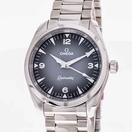  Omega Seamaster Railmaster 38 Grey – 235.10.38.20.06.001 – NEW & Unworn – 07/2025 Full Set 