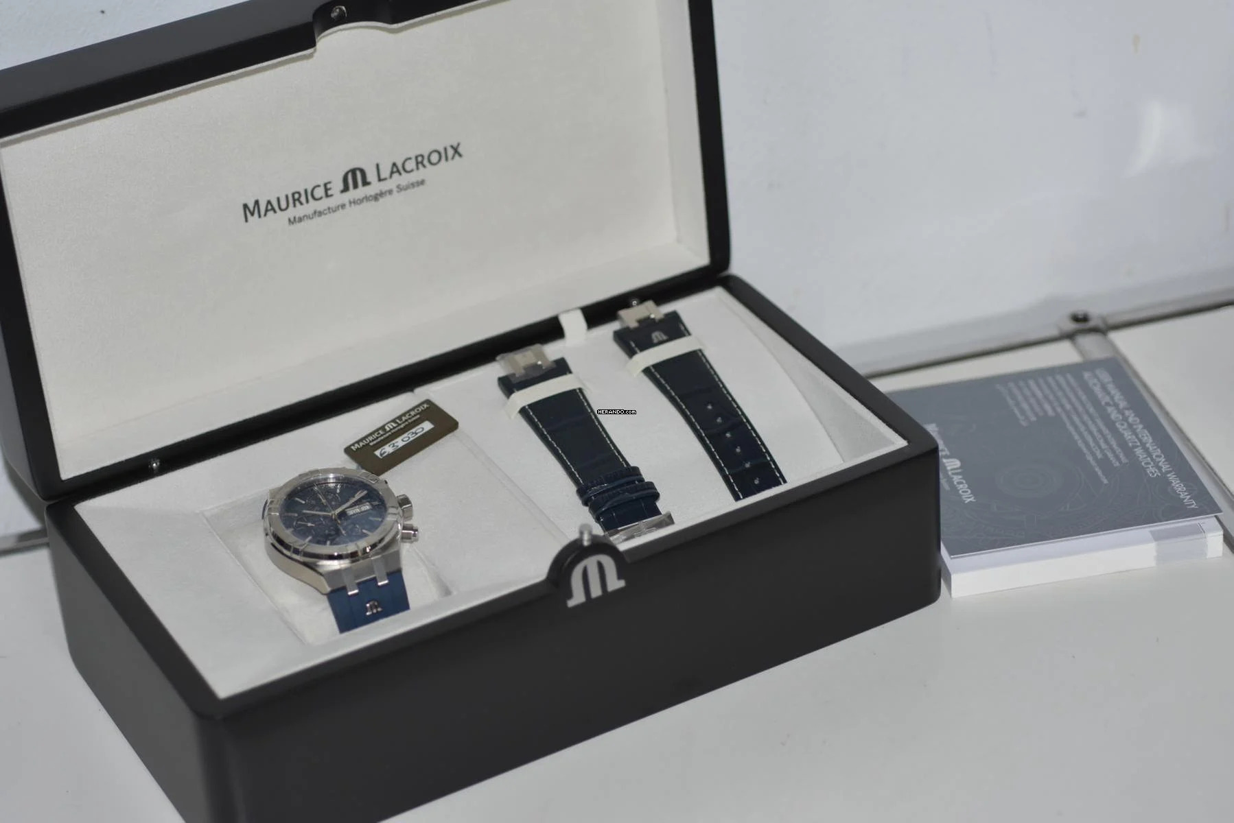 Thumbnail von Maurice Lacroix AIKON Chronograph 44mm Limited Edition Blue Dial AI6038-SS00B </h1>
