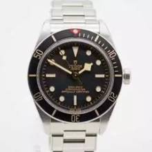 Thumbnail von Tudor Black Bay 41 Burgundy Jubilée LC100 Fullset mit Erstkaufrechnung </h1>