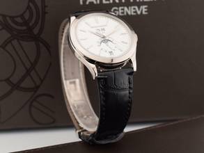 Thumbnail von Patek Philippe Annual Calendar Complicazioni 5396g-011 Annual Calendar Like New 2015 - Full Set