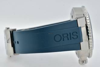 Thumbnail von Oris Aquis Small Second 01 743 7733 4155 45.5mm </h1>