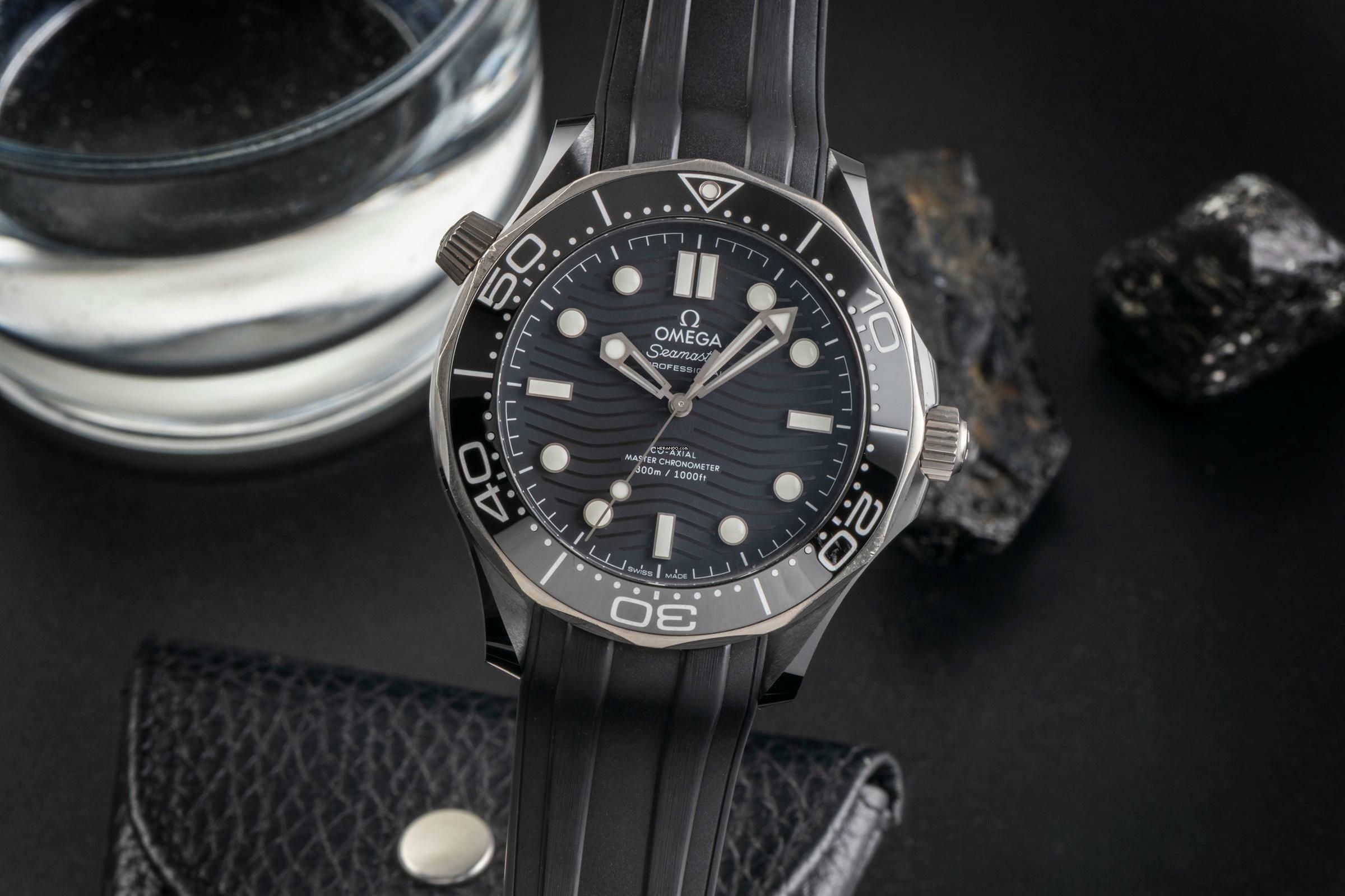 Omega Seamaster Diver 300 M Co-Axial Keramik 210.92.44.20.01.002 B&P 2020