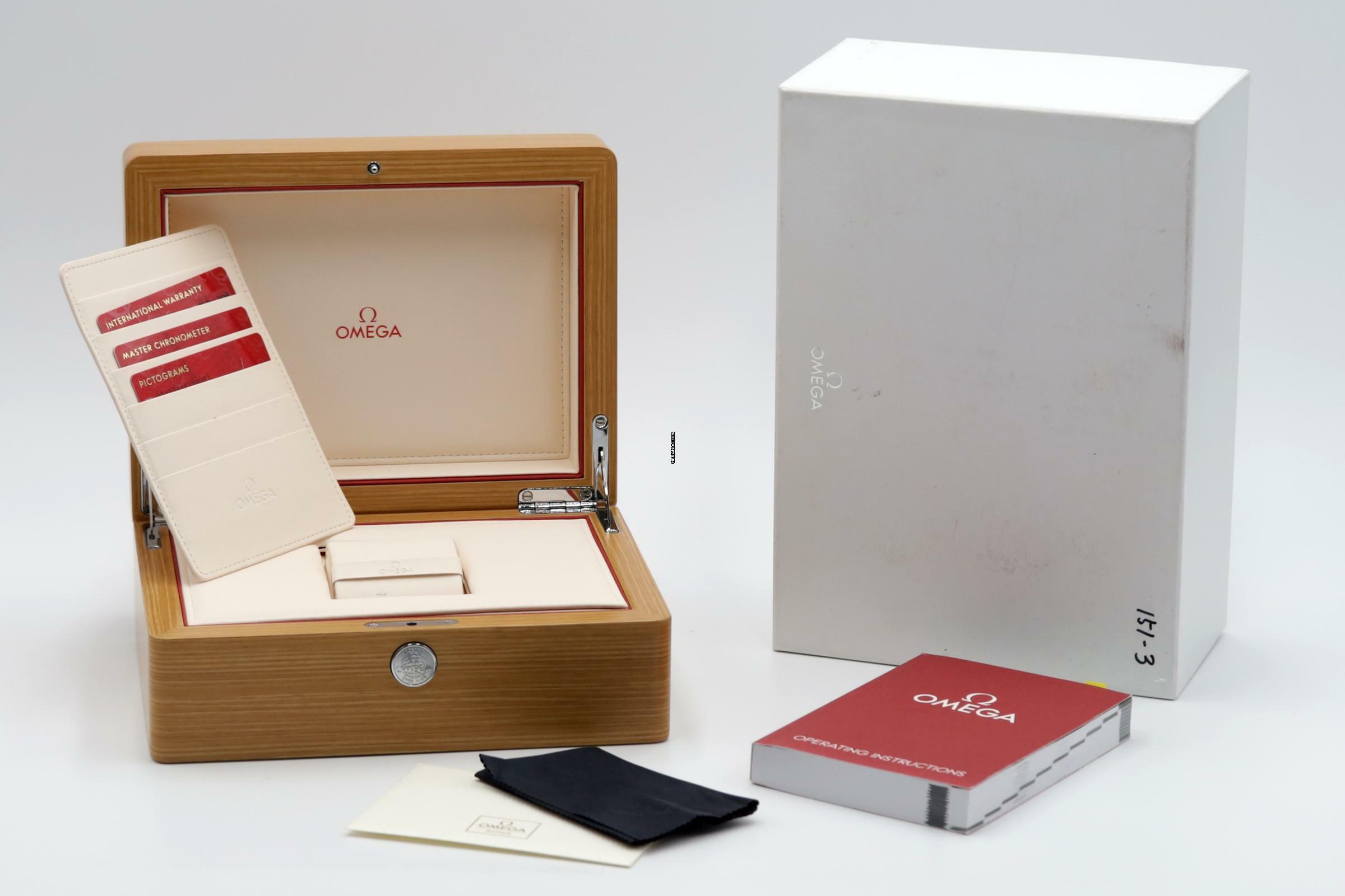 Thumbnail von Omega Speedmaster Moonphase Moonwatch Mondphase 304.33.44.52.01.001 B&P