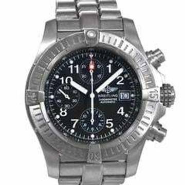  Breitling Avenger Chronograph Ref. E13360-308 </h1> 