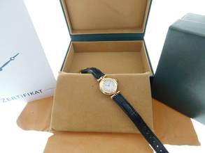 Thumbnail von Cartier Colisee 18k Gelbgold Damenuhr im Top Zustand original Band und Schließe