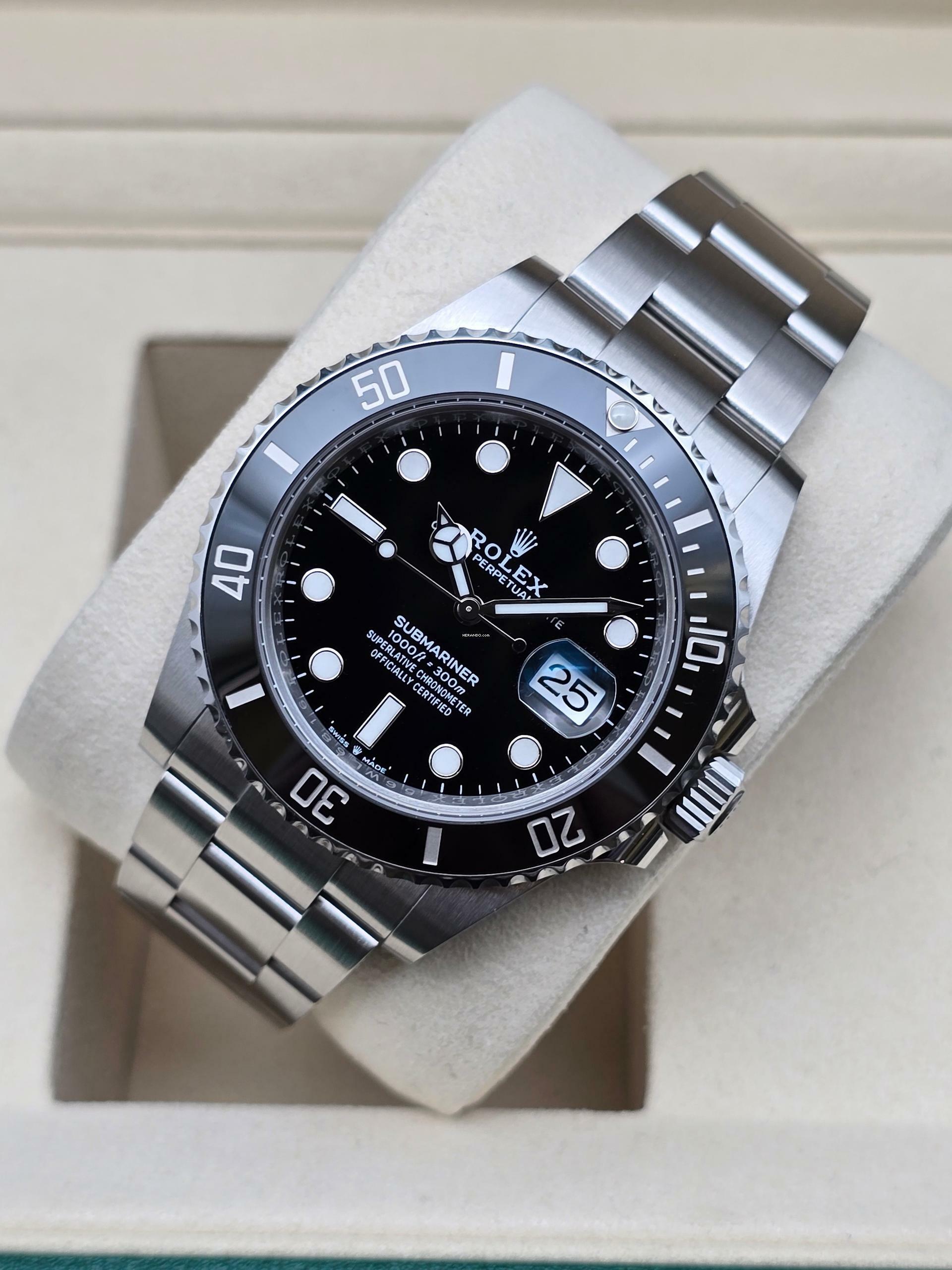 Thumbnail von Rolex Submariner Date 126610LN Chronometer Unworn/New Condition Full Set 1-2026