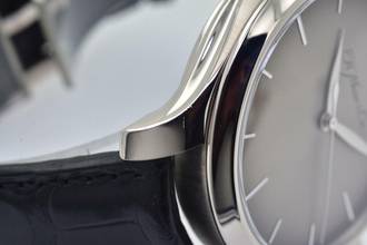 Thumbnail von H.Moser & Cie. Endeavour Centre Seconds Grey 1200-200 </h1>