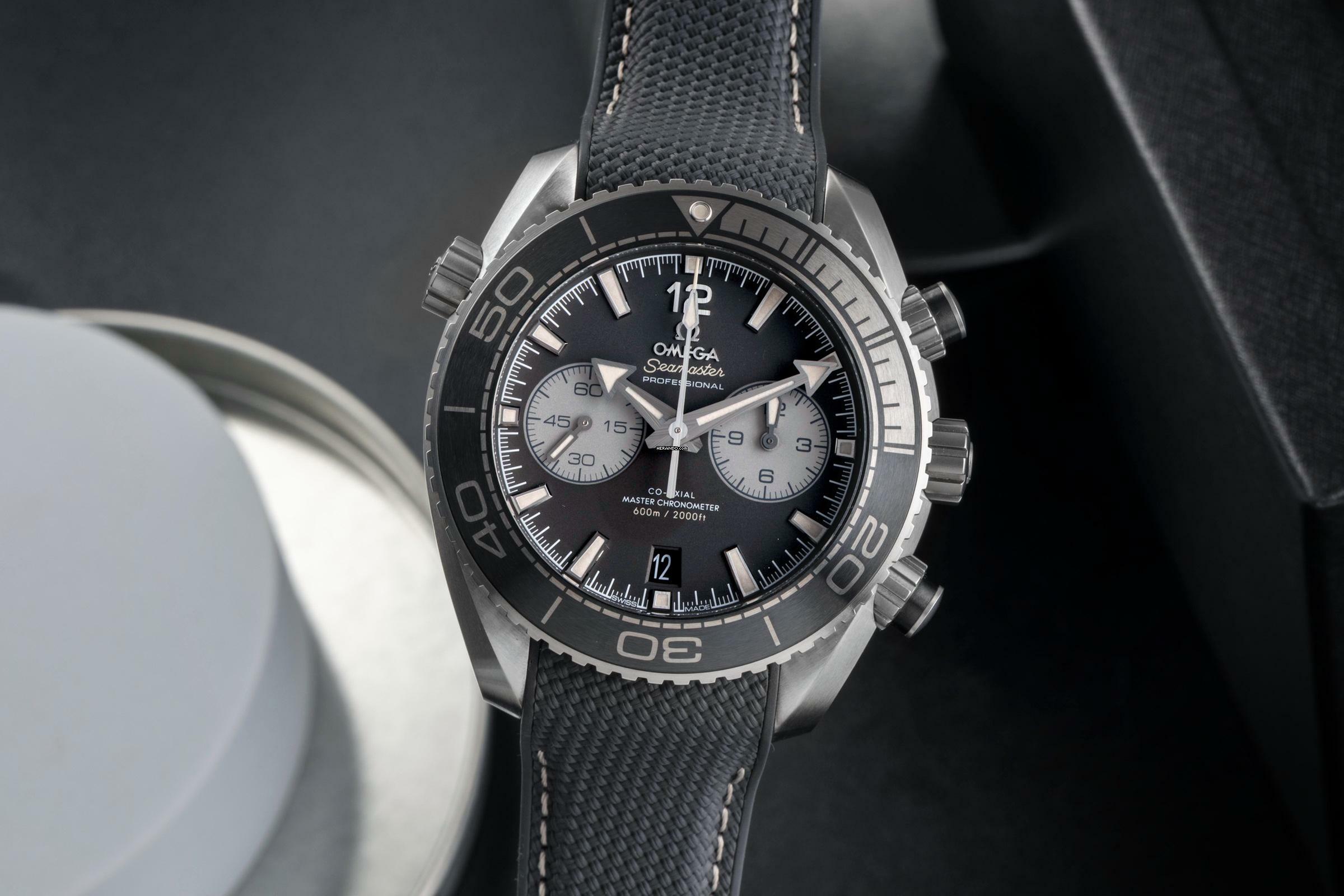 Omega Seamaster Planet Ocean Chronograph Stahl Automatik Ref. 215.32.46.51.01.004 B&P 2024