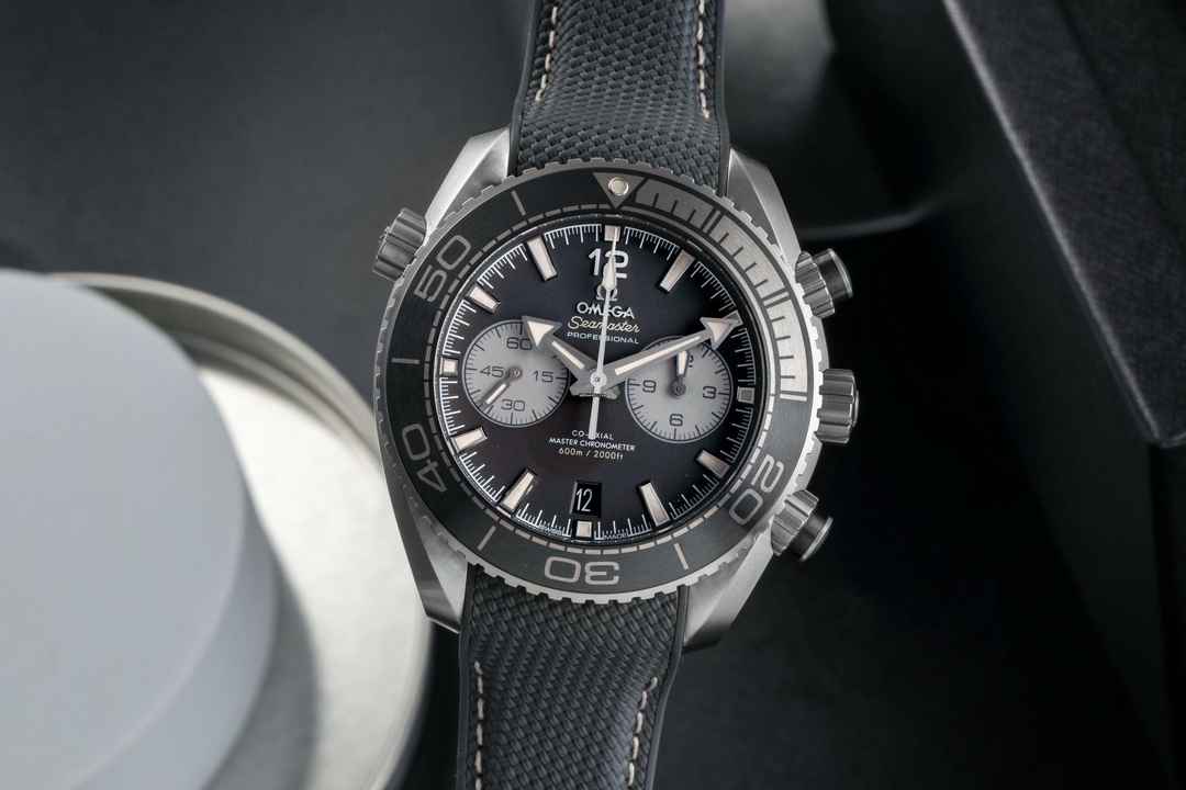  Omega Seamaster Planet Ocean Chronograph Stahl Automatik Ref. 215.32.46.51.01.004 B&P 2024 