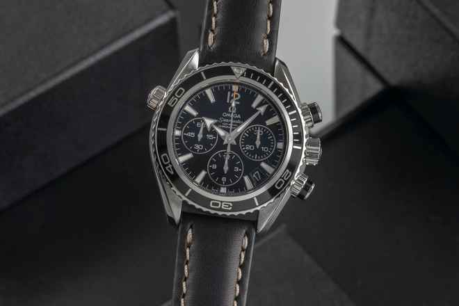  Omega Seamaster Planet Ocean Chronograph Stahl Automatik Ref. 222.32.38.50.01.001 B&P 