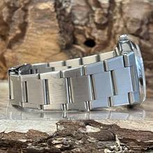 Thumbnail von Rolex Oyster Perpetual Date 1530 </h1>