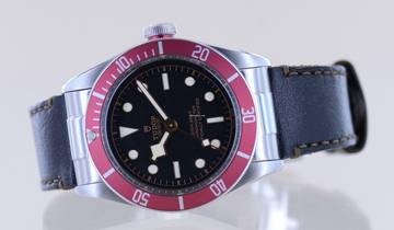 Thumbnail von Tudor Black Bay Top Heritage Red Cool Faded 2021 No-Date B+P Diver </h1>