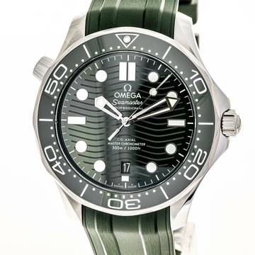  Omega Seamaster Diver 300 M 42 Green – 210.32.42.20.10.001 – NEW & UNWORN – 07/2025 Full Set 