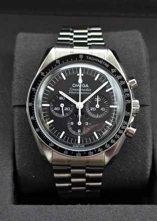  Omega Speedmaster Professional Moonwatch Co-Axial Master Chronometer 42mm 310.30.42.50.01.001 Hesalite Unworn/New Condition Full Set 4-2026 