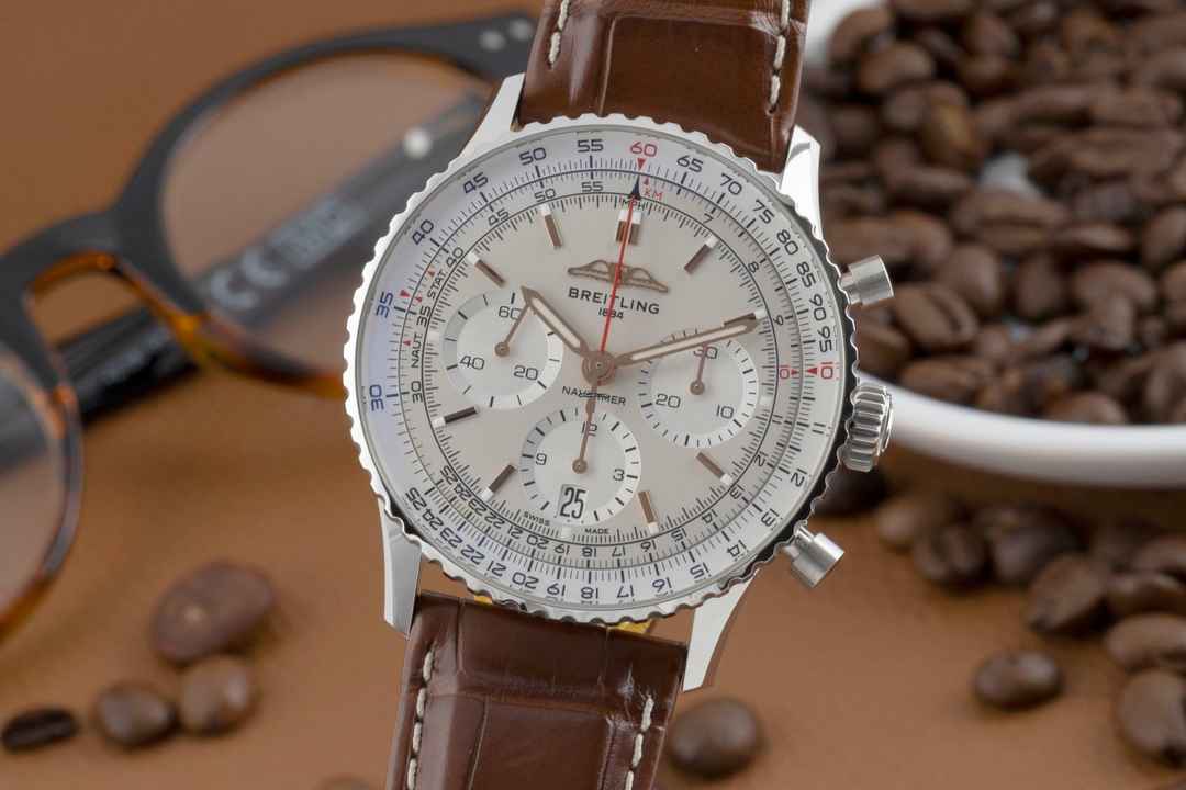  Breitling Navitimer 01 Chronograph 41 Automatik Ref. AB0139211G1P1 B&P  