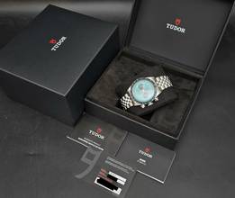 Thumbnail von Tudor Black Bay Chrono 79360N-0024 Flamingo Blue Unworn/New Condition Full Set 12-2025