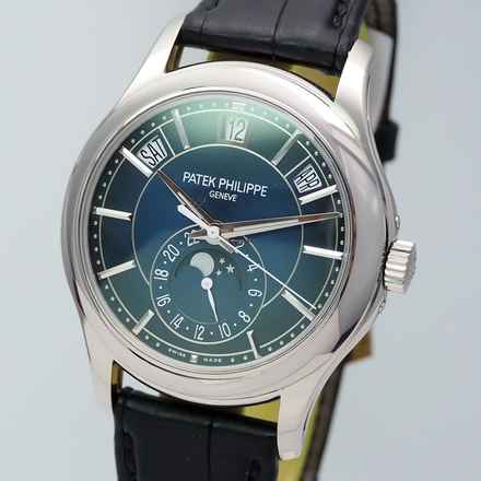  Patek Philippe Annual Calendar 5205G-013 WG18k/750 Box+Papiere 