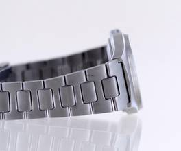 Thumbnail von Sinn 244 Ti Chronometer Crosshair ETA Date Top Tritium 80'000 </h1>