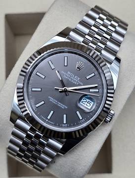  Rolex Datejust 41 41mm 126334 Rhodium/Slate dial Jubilee Unworn/New Condition Full Set 11-2025 