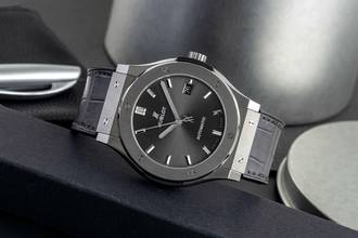 Thumbnail von Hublot Classic Fusion 45 Automatik Herren Titan Ref. 511.NX.1171.LR Papers 2016