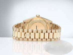 Thumbnail von Rolex Day-Date 36 36mm 118208 2001/02 Gelbgold 750 Automatik 18kt Yellow Gold Damen Herren President-band Chronometer Oyster White Dial