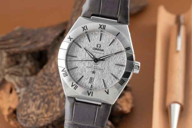  Omega Constellation Stahl Automatik Herrenuhr Ref. 131.13.39.20.06.001 Papiere  