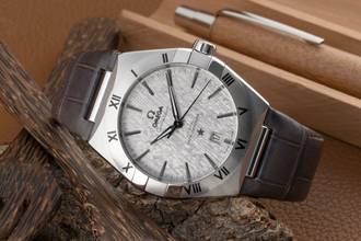 Thumbnail von Omega Constellation Stahl Automatik Herrenuhr Ref. 131.13.39.20.06.001 Papiere