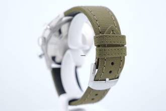 Thumbnail von Breitling Aviator 8 Curtiss Warhawk Aviator 8 Green 43MM Like New A133161 2019