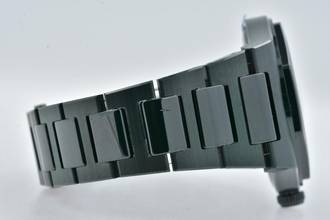 Thumbnail von Girard Perregaux Laureato Aston Martin Limited 81005-32-3080-1CX Green Ceramic