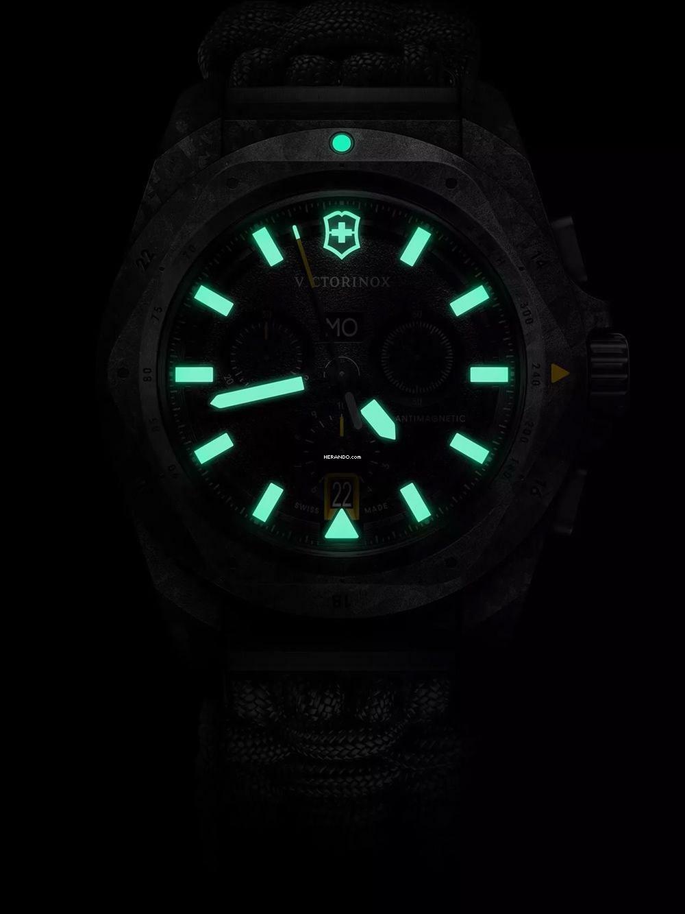 Thumbnail von Victorinox Swiss Army 241989.1 Herrenuhr I.N.O.X Carbon Chronograph 43mm 20ATM