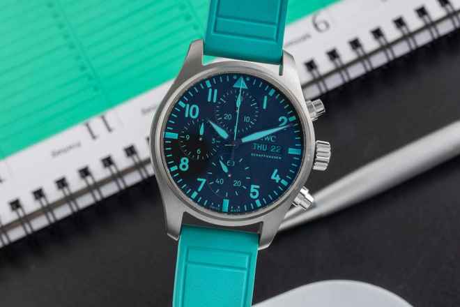  IWC Fliegeruhr Chronograph Pilot Chronograph 41 AMG Petronas Titan Automatik Ref. IW388108 B&P 2022  